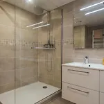 L'authentic, Charme Dans La Vieille Avec Climatisation Apartman Nizza